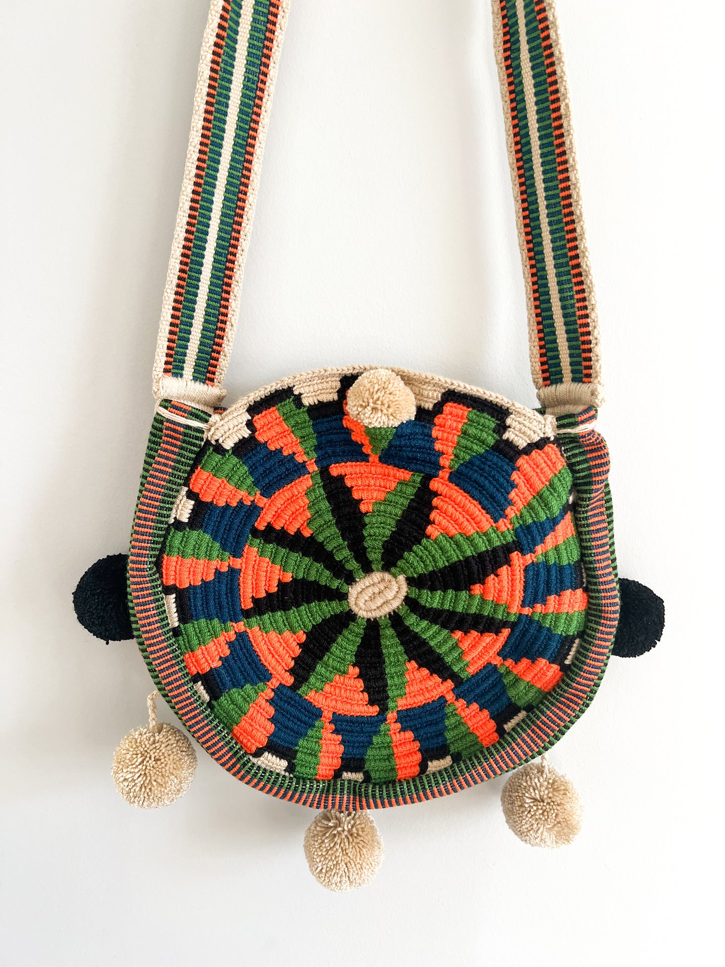 Sindri ✻ New Round Wayuu Mochila