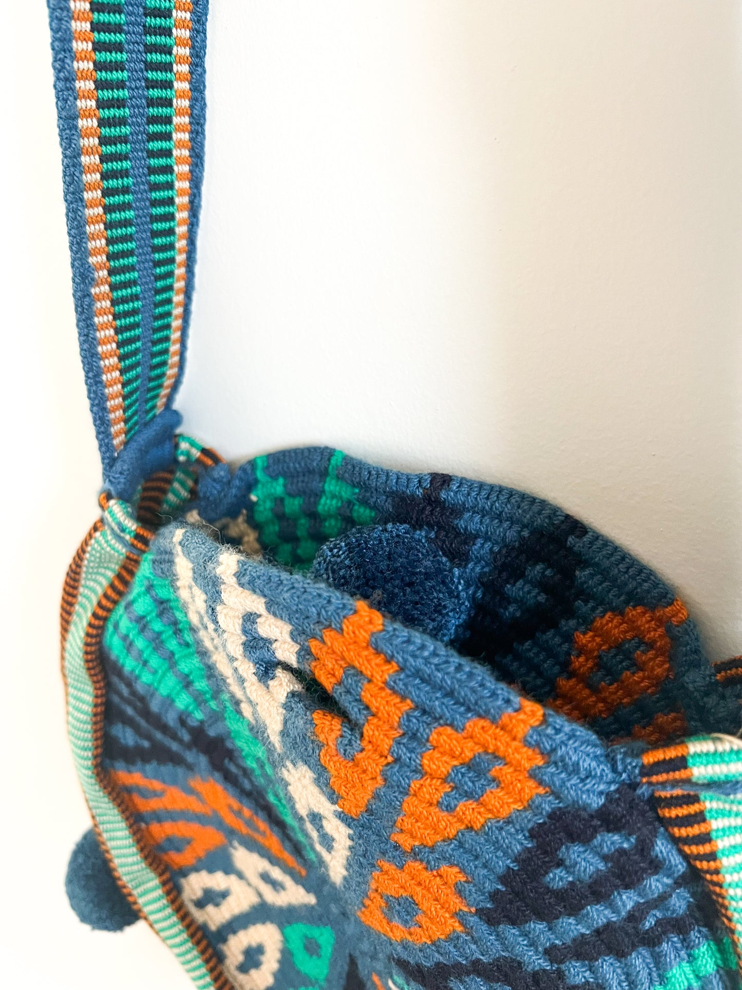 Sindri ✻ New Round Wayuu Mochila