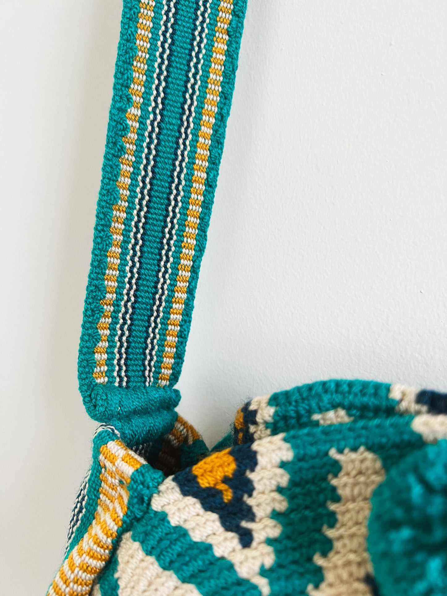 Sindri ✻ New Round Wayuu Mochila
