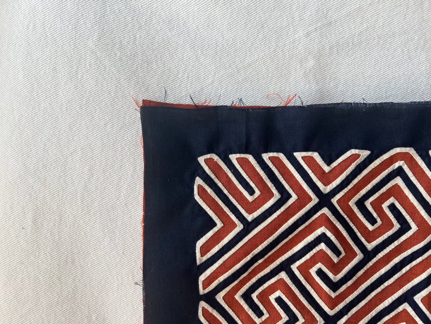 Molas ✻ Guna Fabric & Decorative Art