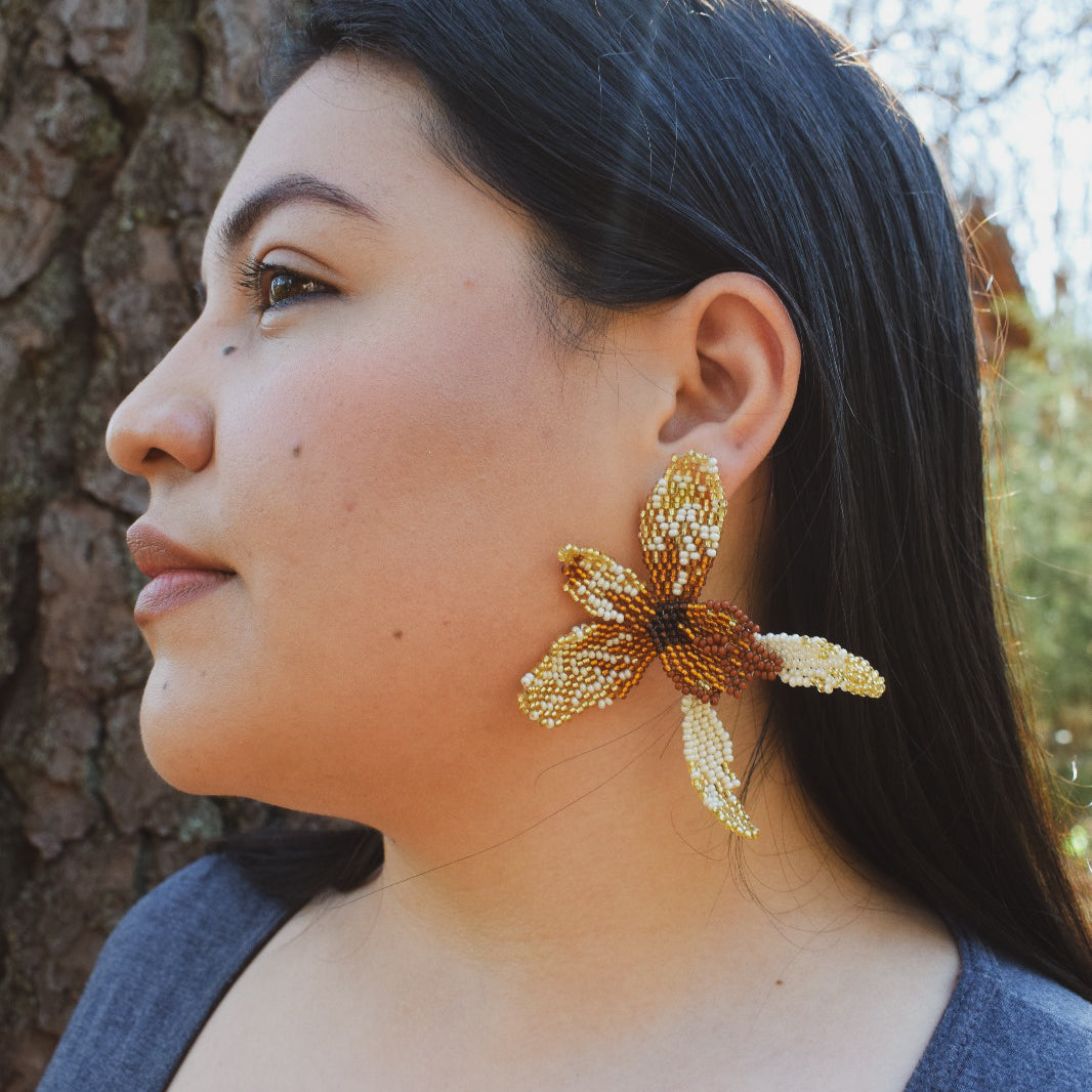 Orquídea ✻ Embera Beaded Earrings