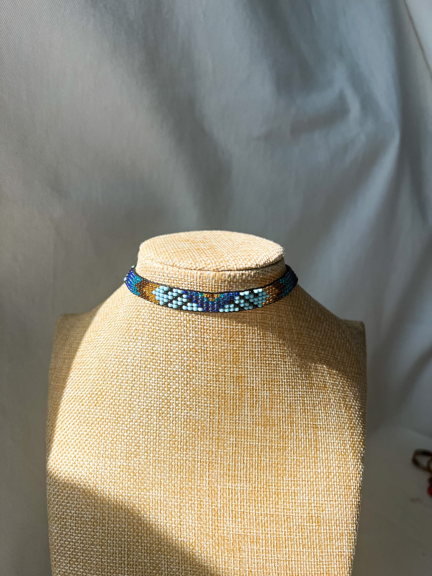 Arco ✻ Inga Choker Style Necklace