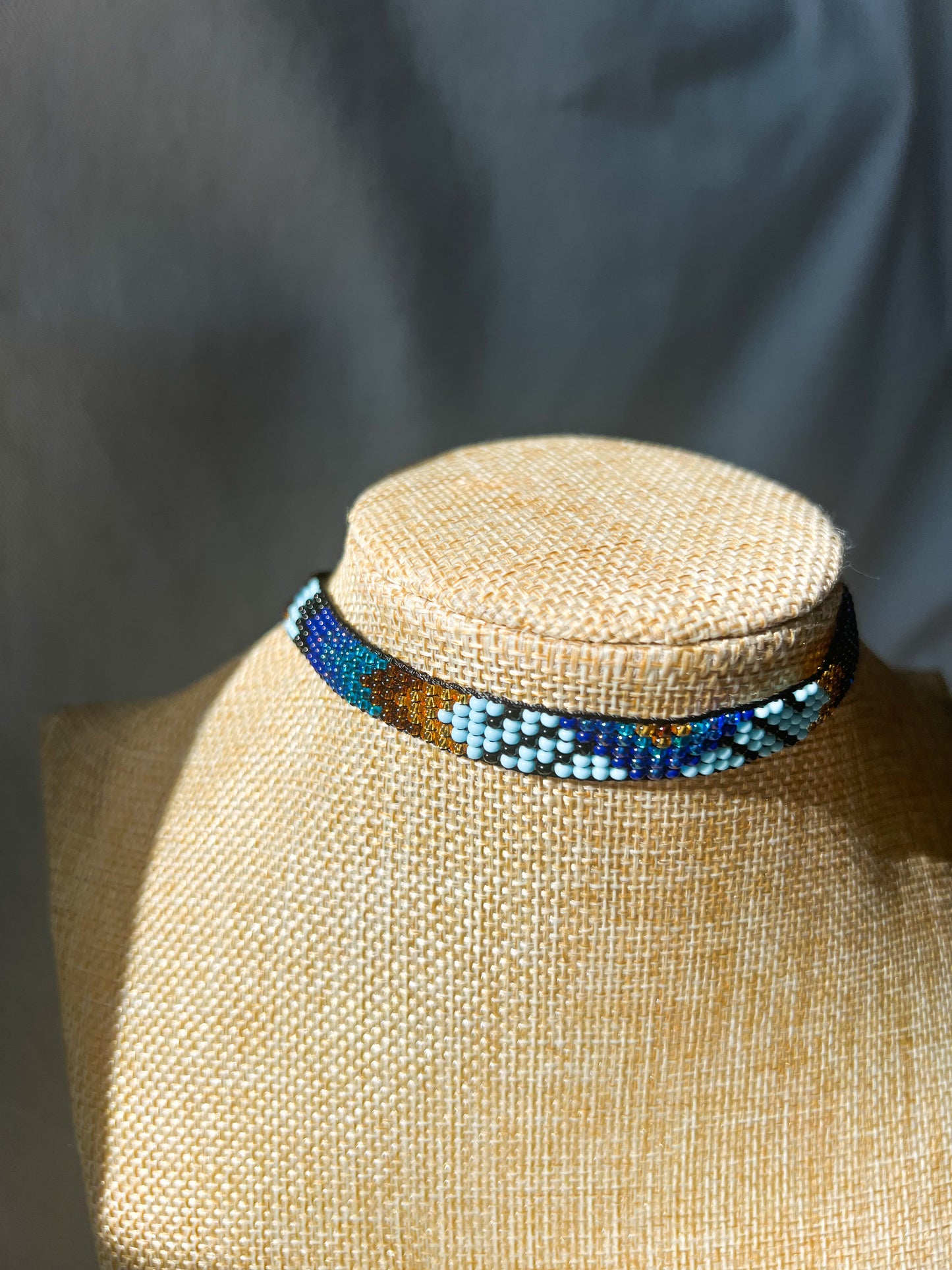Arco ✻ Inga Choker Style Necklace