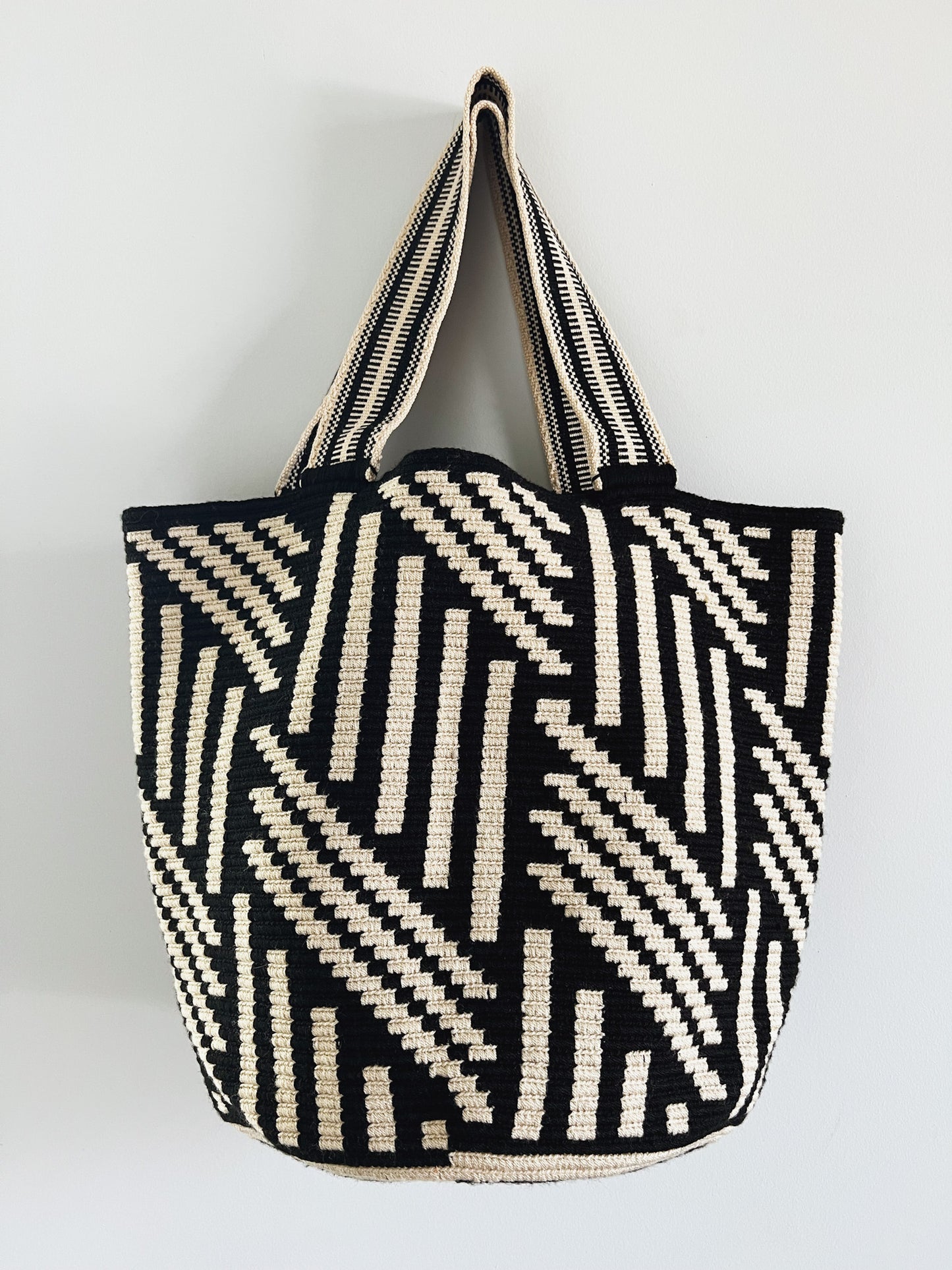 Playera ✻  Large Wayuu Tote