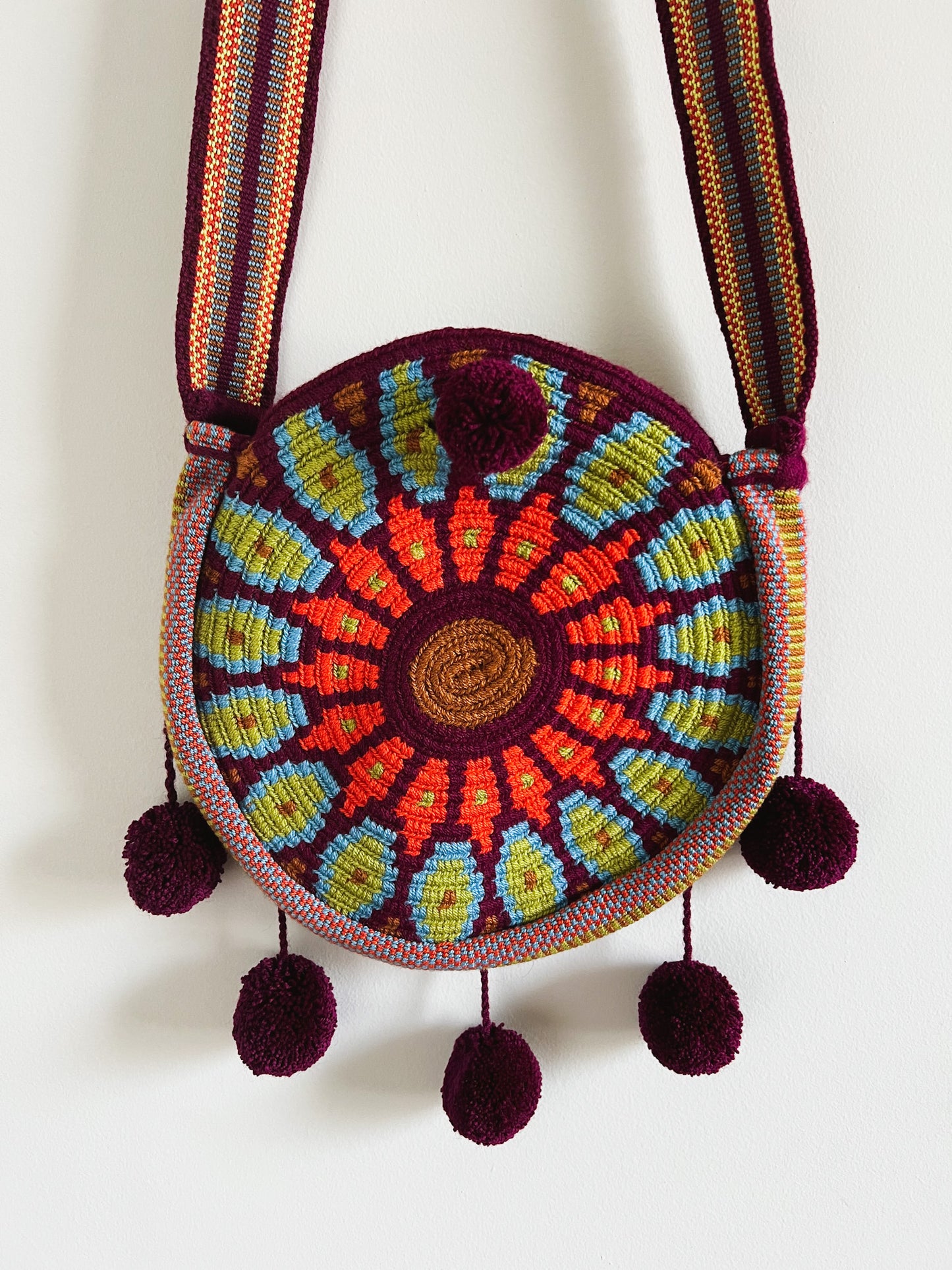 Sindri ✻ New Round Wayuu Mochila