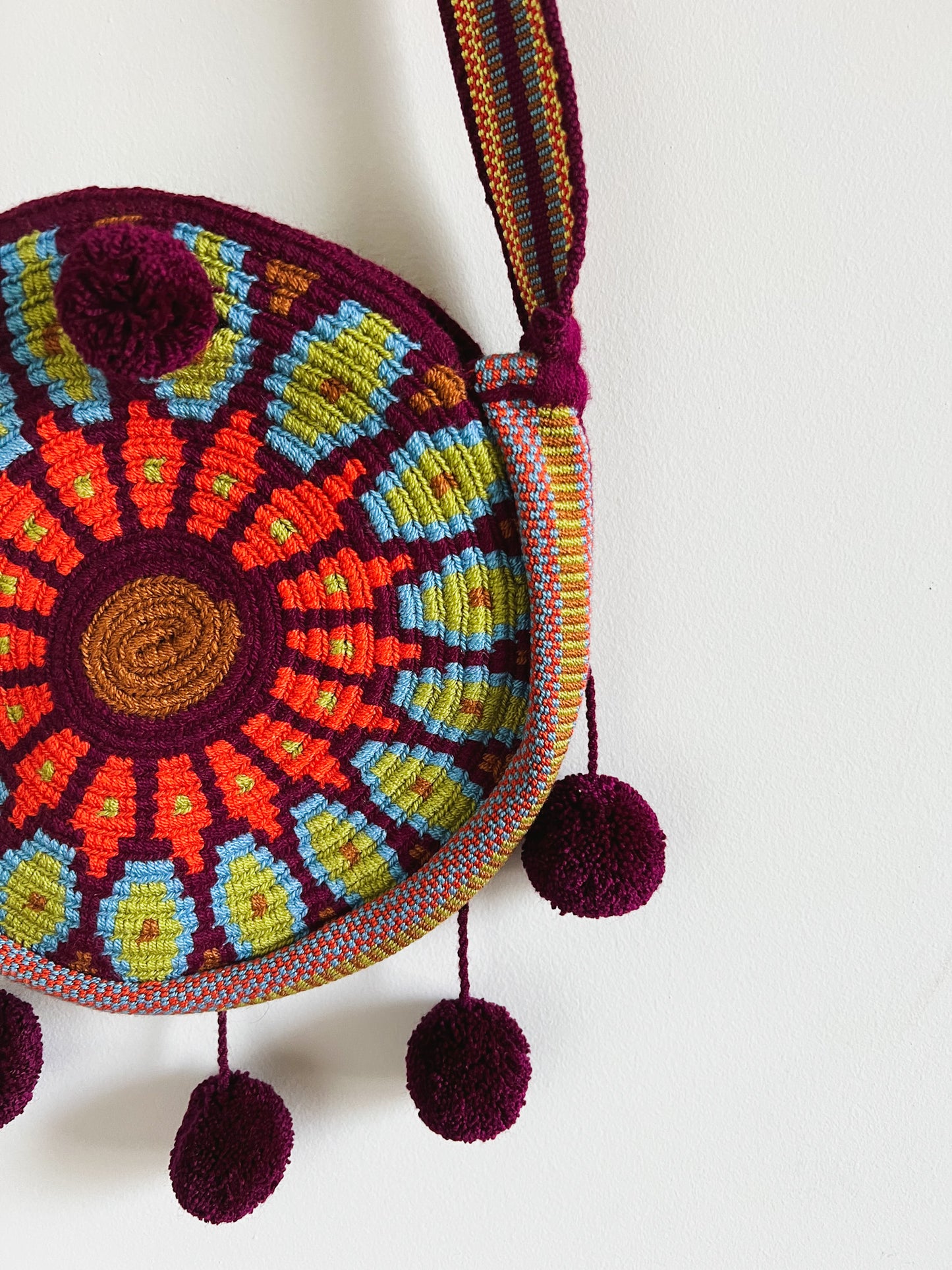 Sindri ✻ New Round Wayuu Mochila