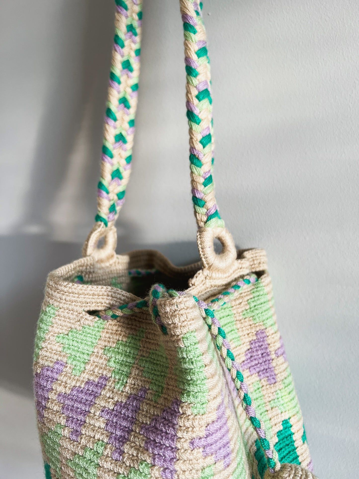Vera✻ Medium Wayuu Mochila