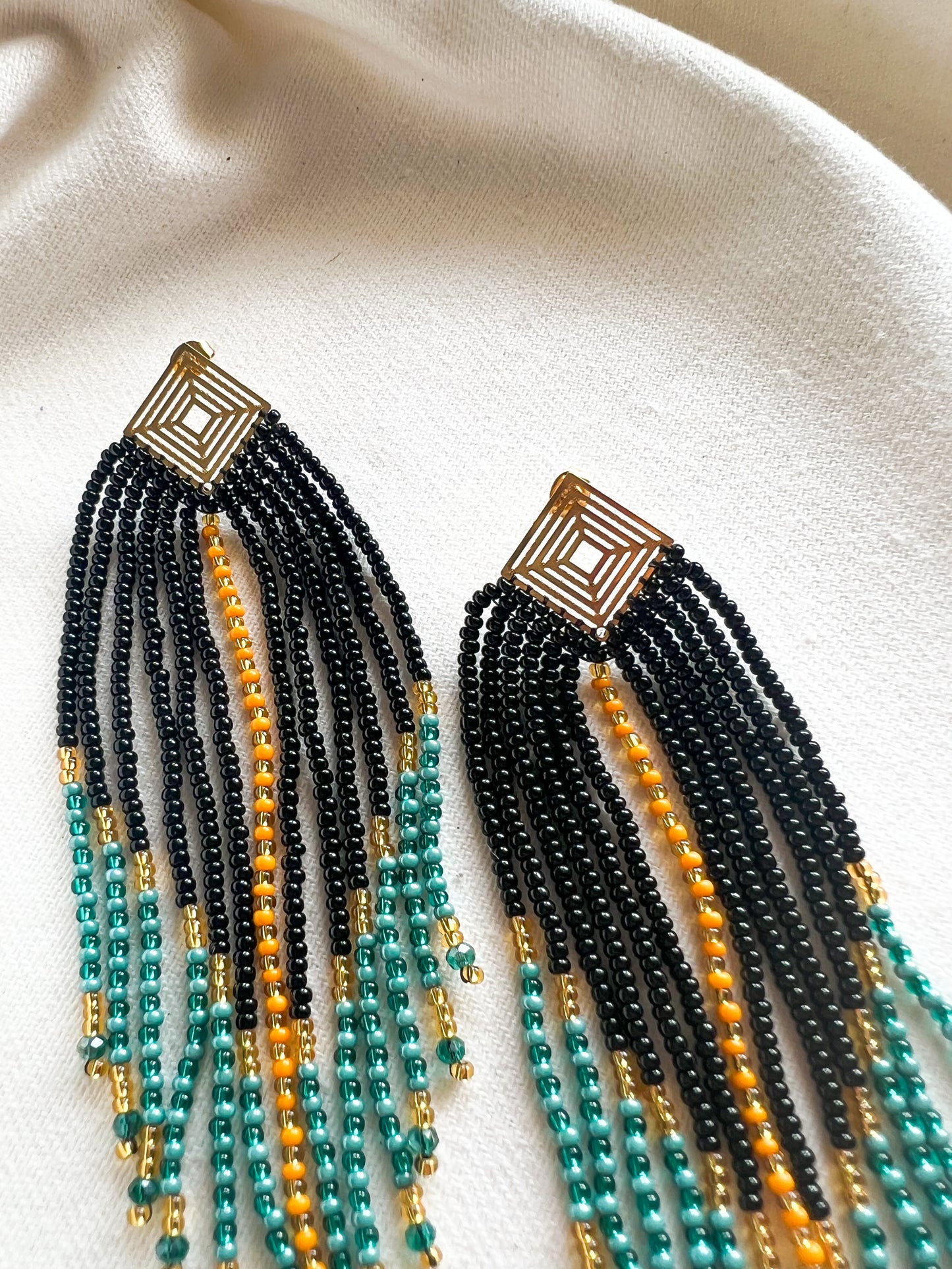 Pishi ✻ Misak Beaded Earrings