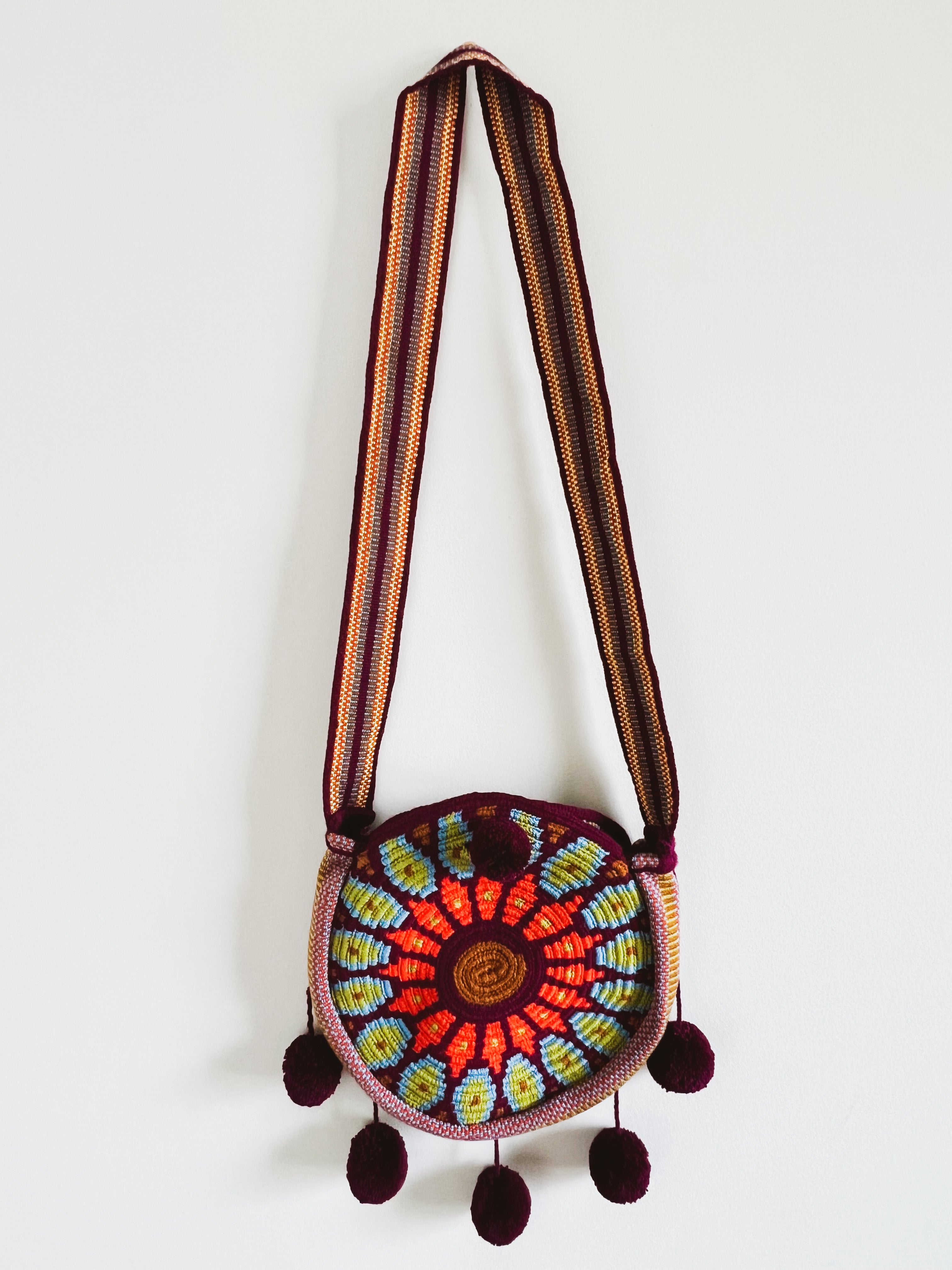 Sindri ✻ New Round Wayuu Mochila