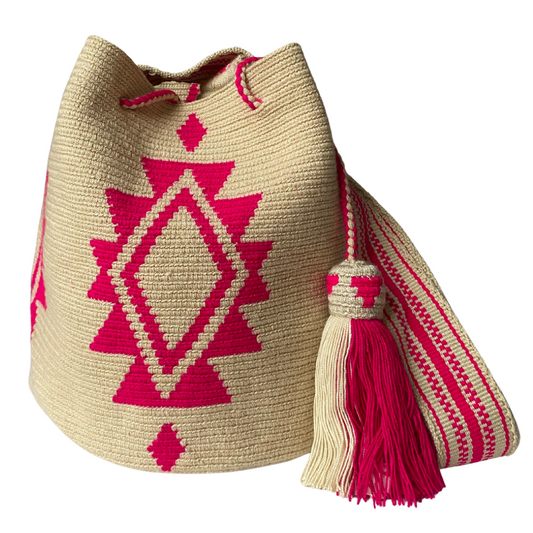 Fucsia ✻ Large Wayuu Mochila