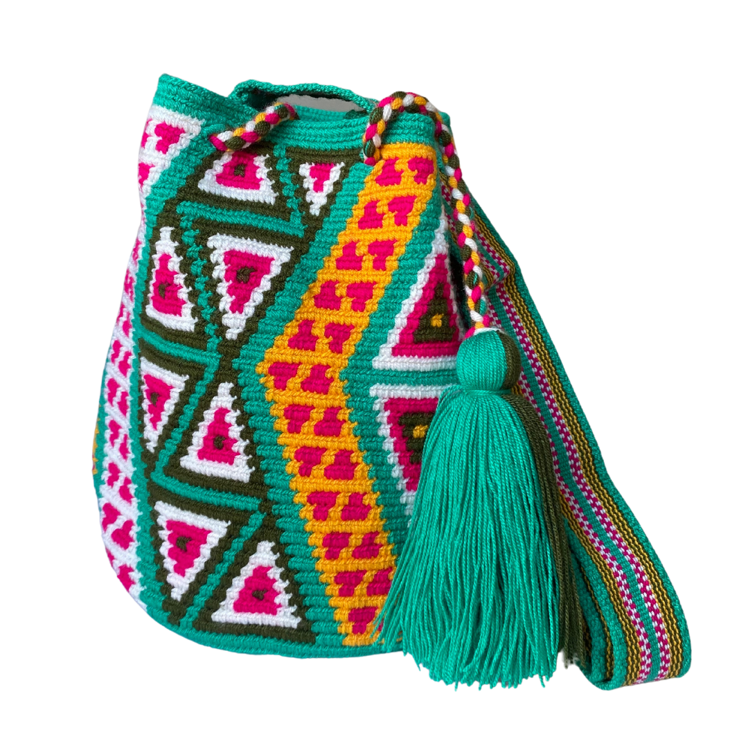 Zela ✻ Medium Wayuu Mochila