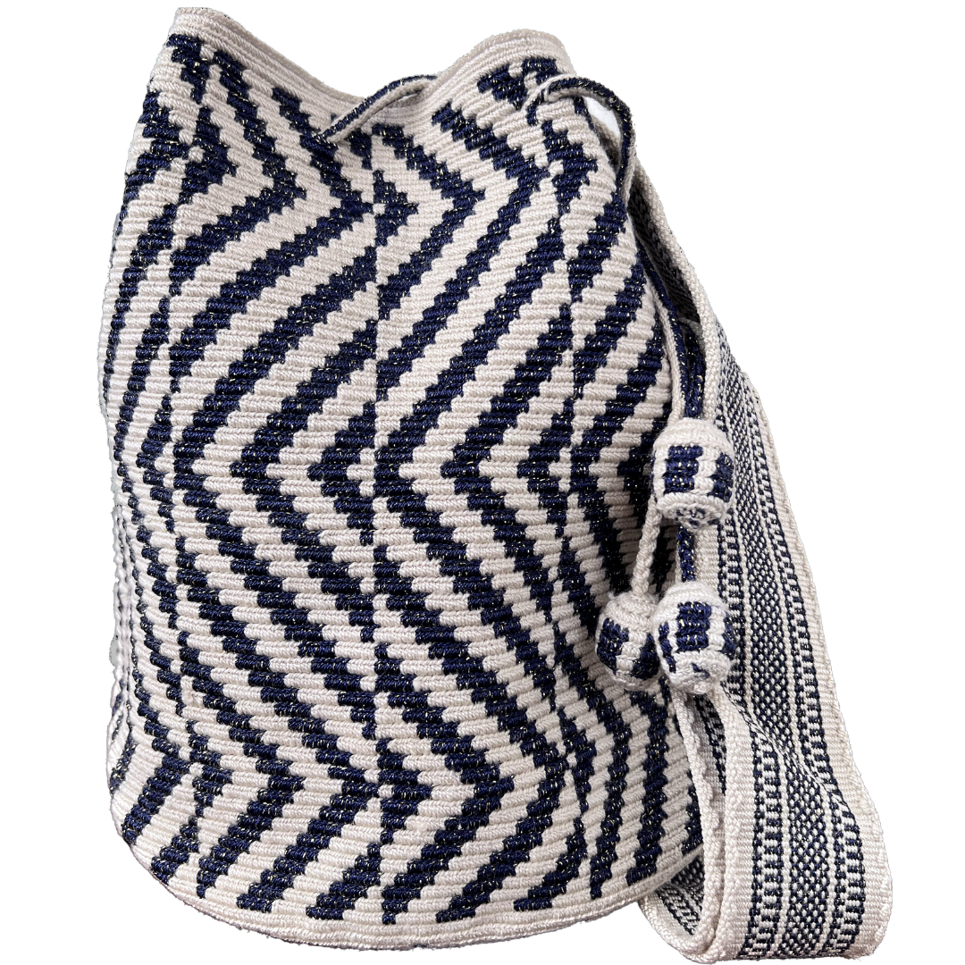 1 THREAD Pearly ✻  Large Wayuu Mochila