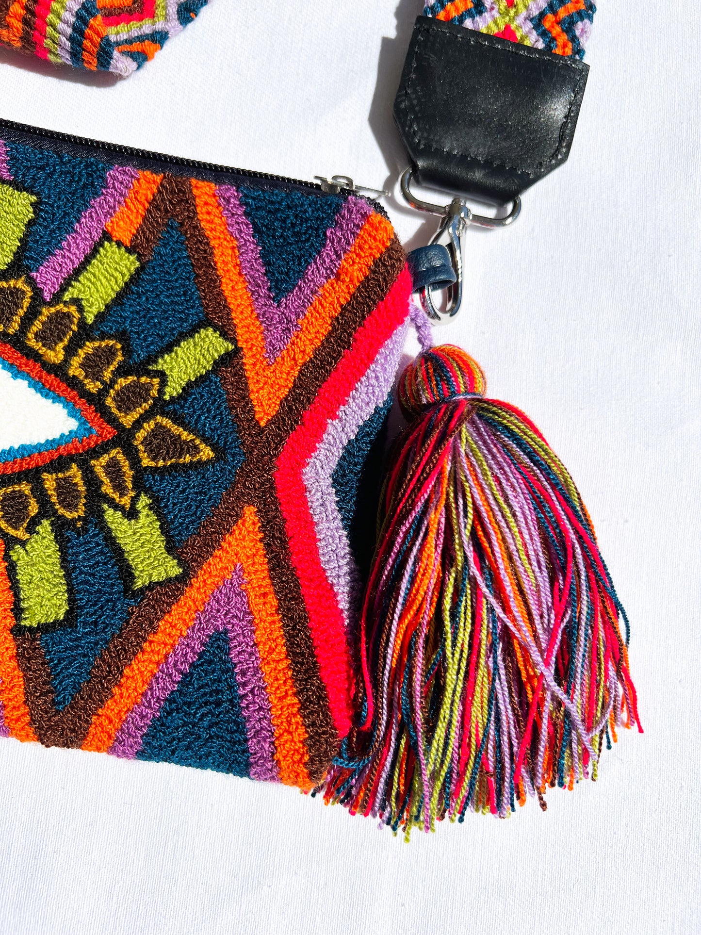 Ojos ✻ Large Wayuu Clutch with Strap