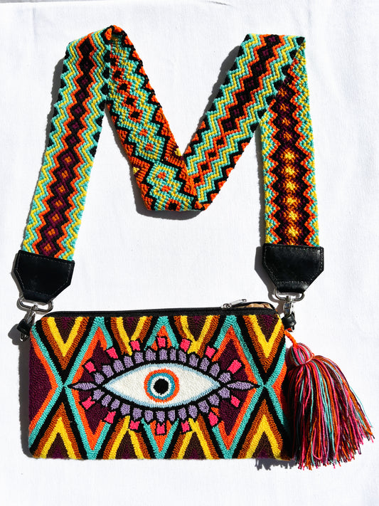 Ojos ✻ Large Wayuu Clutch with Strap