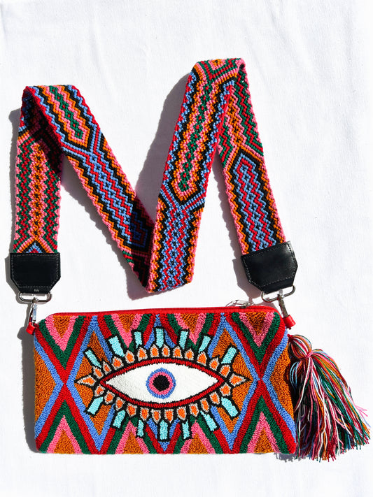 Ojos ✻ Large Wayuu Clutch with Strap