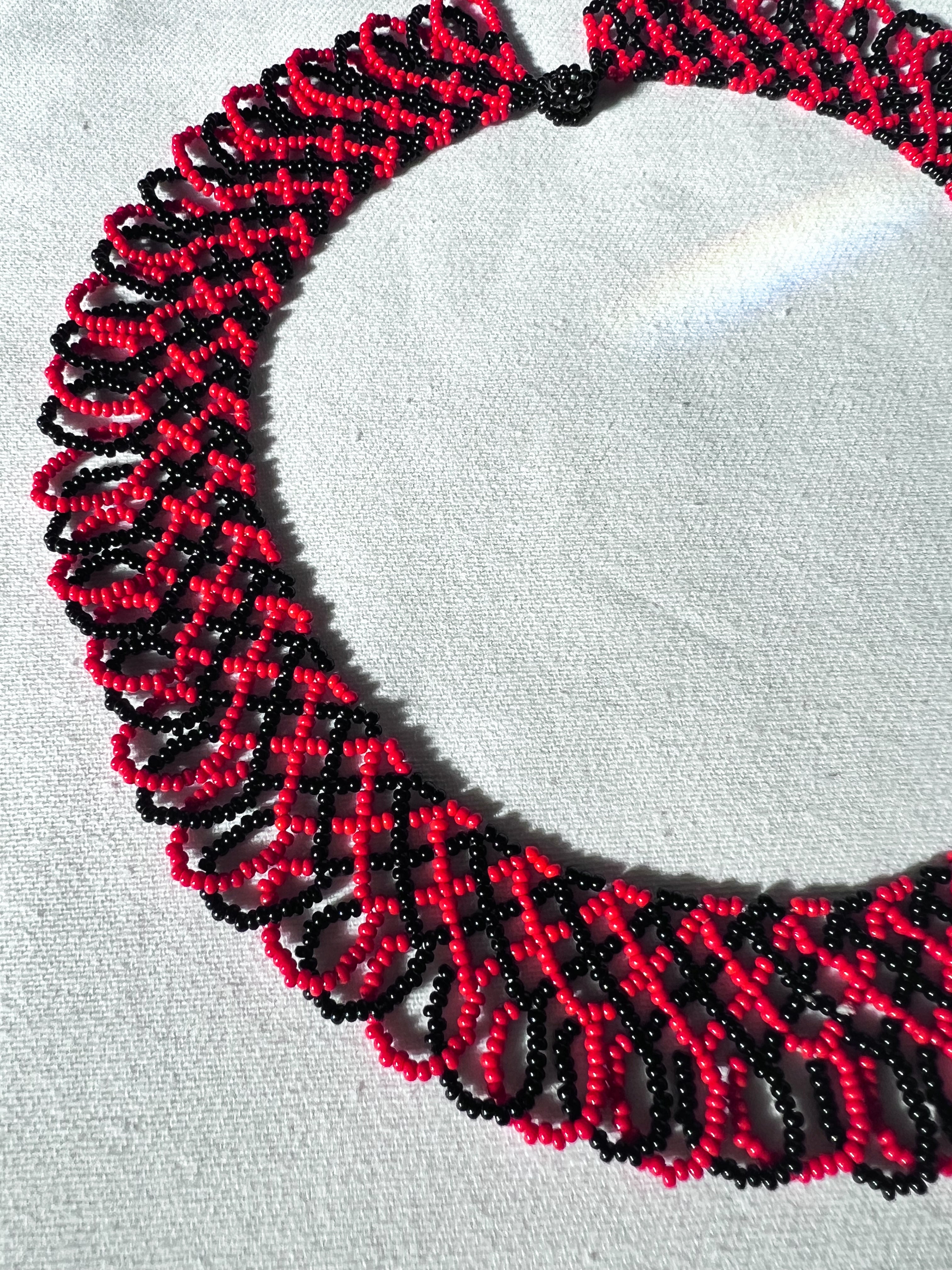 Drua ✻ Emberá Beaded Necklace